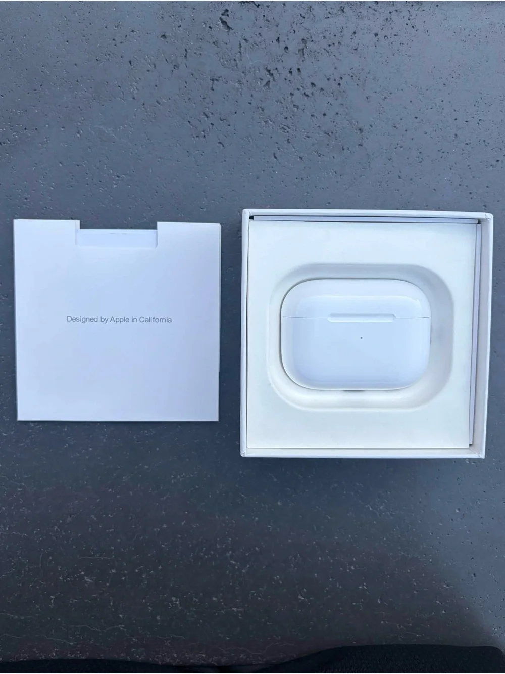Apple AirPods Pro 2 with Magsafe Bluetooth Wireless Charging Case